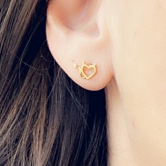 24k Gold Vermeil Devil Heart Tiny Stud Earrings - Picture 3 of 8